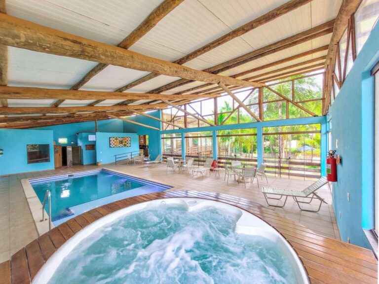 31-SPA-AQUECIDO-COBERTO-Fotos-Aguas-de-Bonito-085